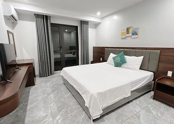 Tuần Châu Hqt Hotel Hạ Long
