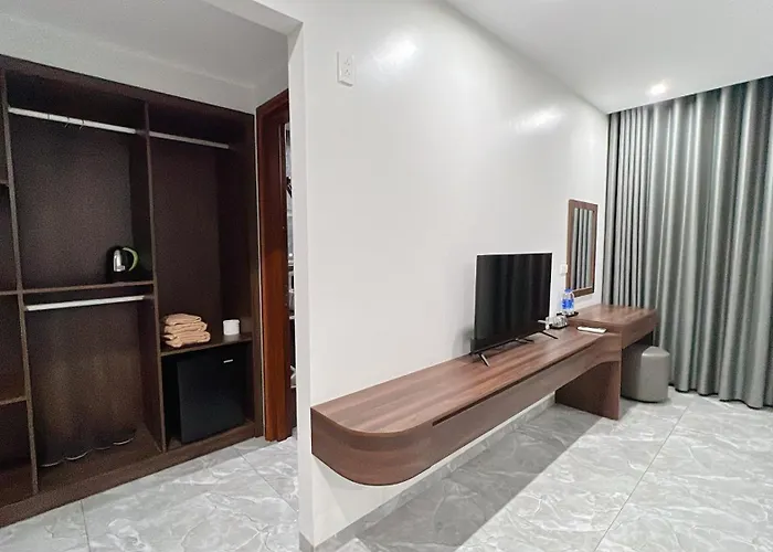 Hotel Tuần Châu Hqt